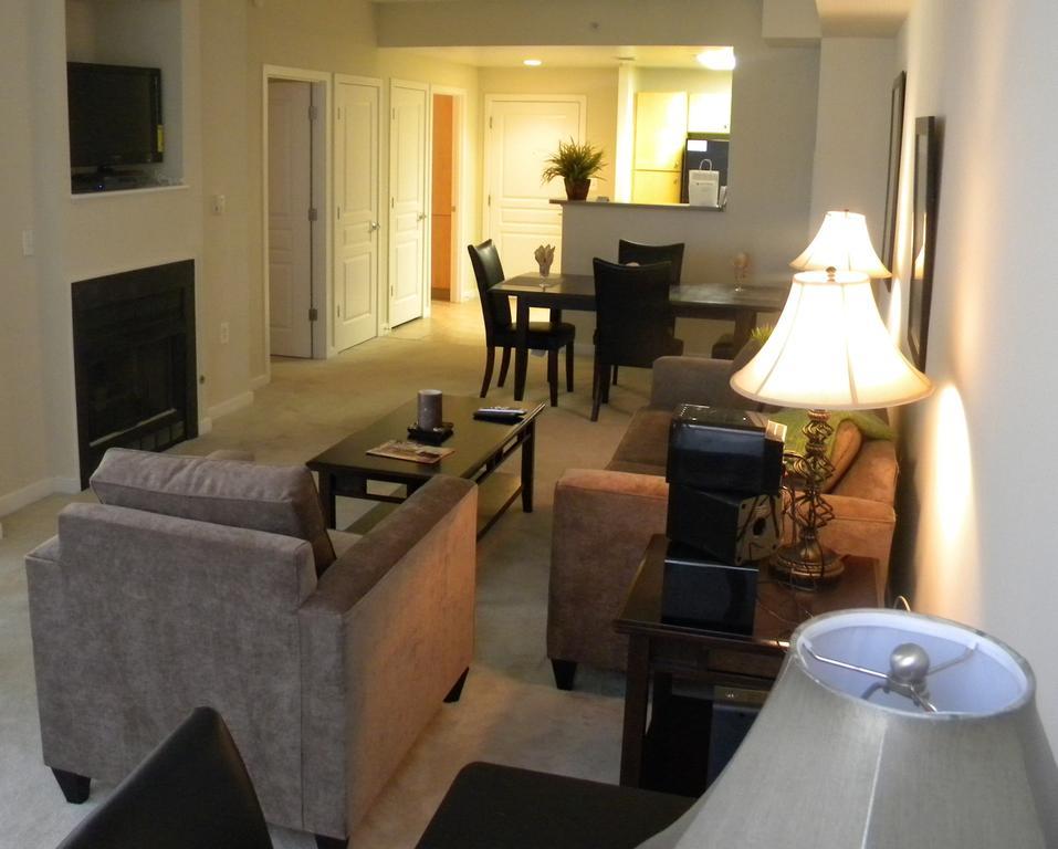 Madison Hospitality At 1401 Joyce Street Arlington Kamer foto