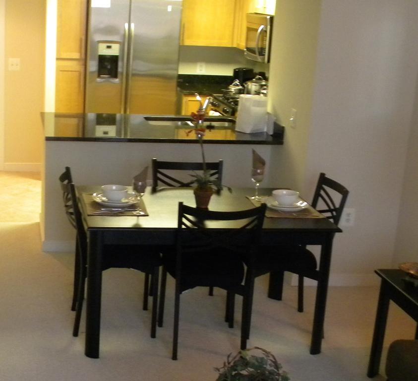 Madison Hospitality At 1401 Joyce Street Arlington Kamer foto