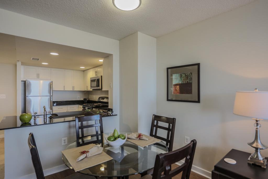Madison Hospitality At 1401 Joyce Street Arlington Buitenkant foto