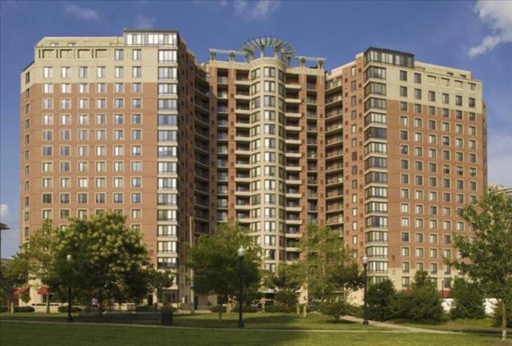 Madison Hospitality At 1401 Joyce Street Arlington Buitenkant foto