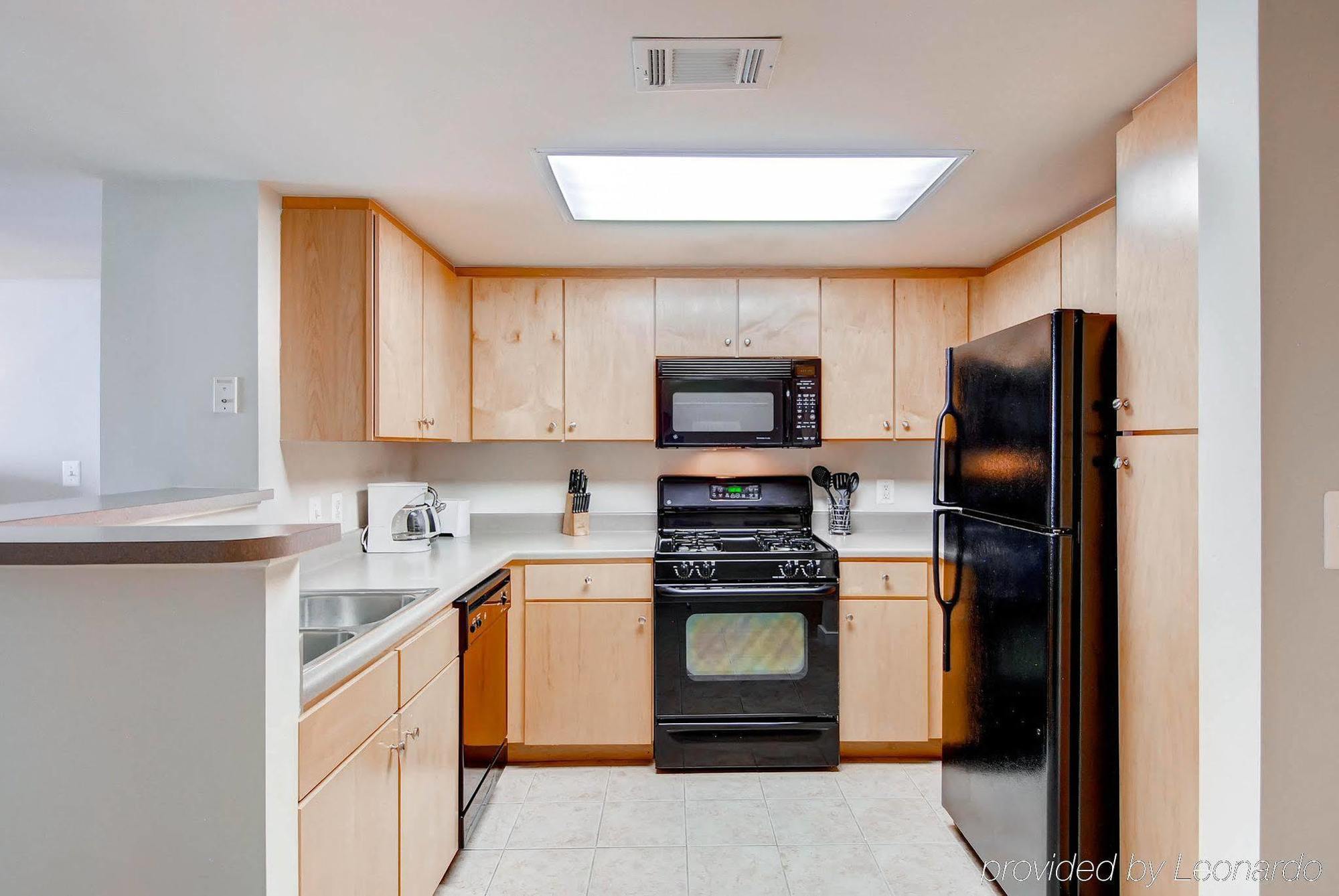 Madison Hospitality At 1401 Joyce Street Arlington Buitenkant foto
